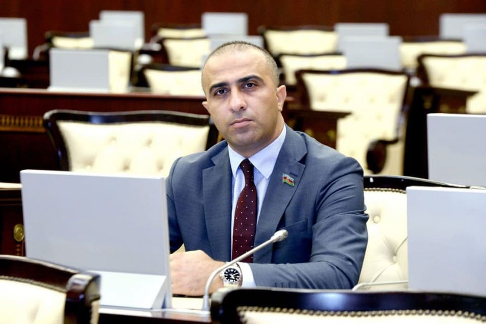 "Aprel döyüşləri zəfərə aparan yolun ilk mühüm mərhələsi oldu" - Deputat