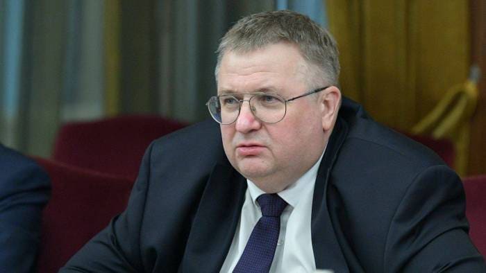 Overçuk: Ermənistan Aİ-yə üzv olarsa Rusiya ilə hava əlaqəsi olmayacaq