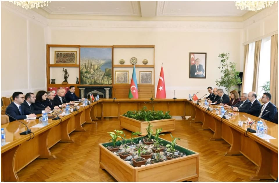Azərbaycan və Türkiyə arasında hüquqi əməkdaşlıq müzakirə olunub