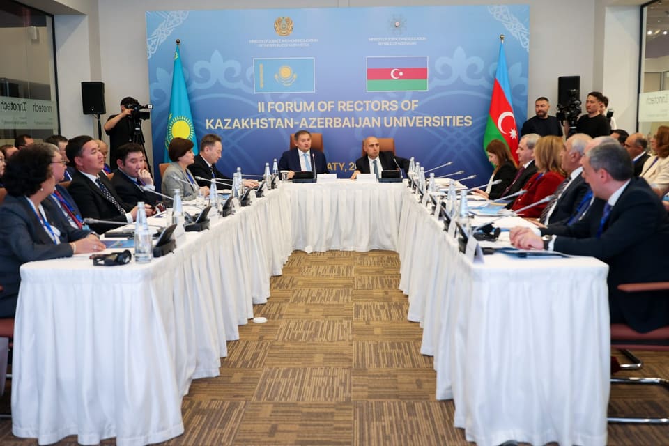 Almatıda Qazaxıstan və Azərbaycan ali təhsil müəssisələrinin II Rektorlar Forumu keçirilib