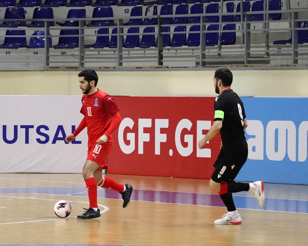 Azərbaycan millisinin üzvü: Yoldaşlıq görüşləri xeyrimizə olacaq