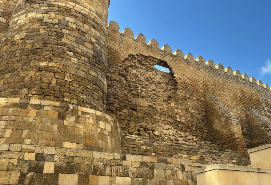 İçərişəhərdə Qala divarının dağılmış hissəsində bərpa işləri aparılacaq