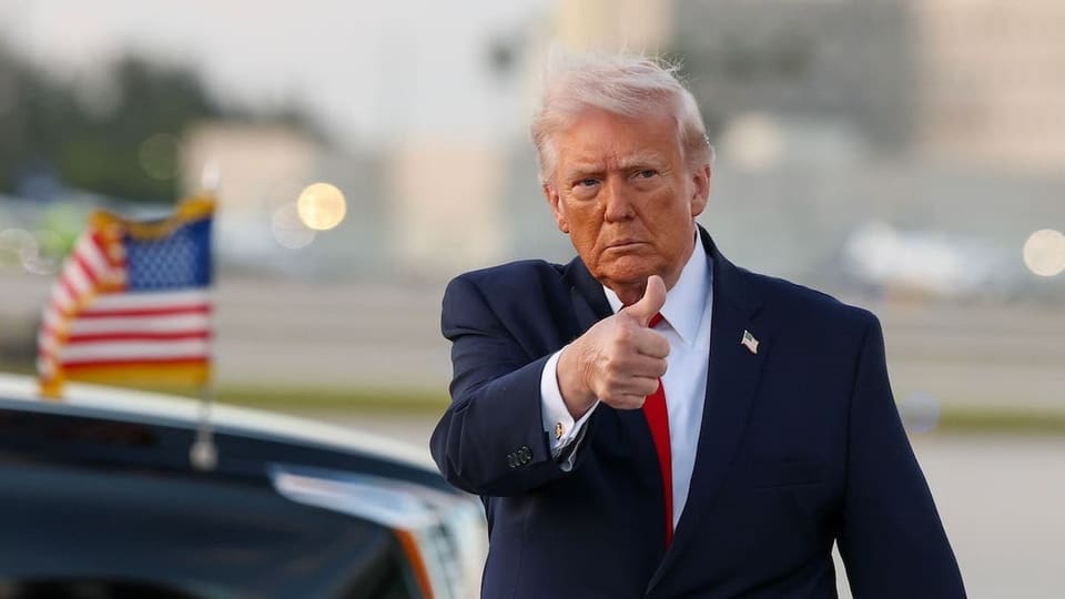 Trump: Hörmüz boğazına daxil olan gəmilər blokadaya alınacaq
