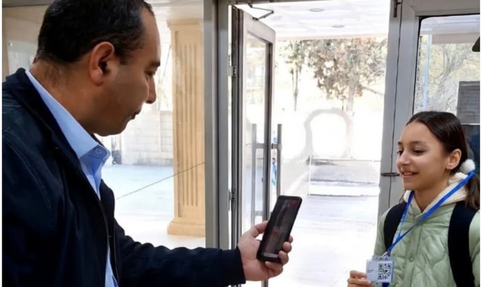 QR kod əsaslı davamiyyət sistemi tətbiq edilib
