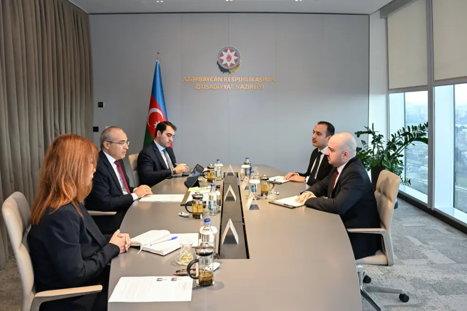 Nazir "Yüksəliş müsabiqəsi"nin qalibləri ilə görüşüb