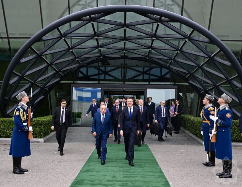 Latviya Prezidentinin Azərbaycana səfəri başa çatıb