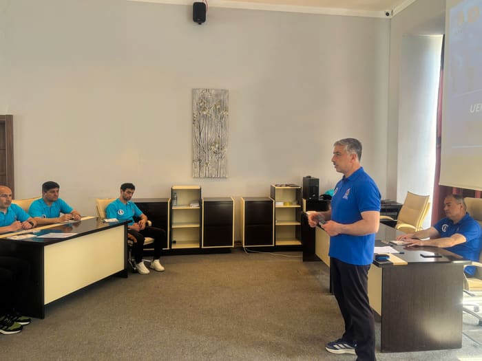 Şəkidə UEFA C kursu keçirilib
