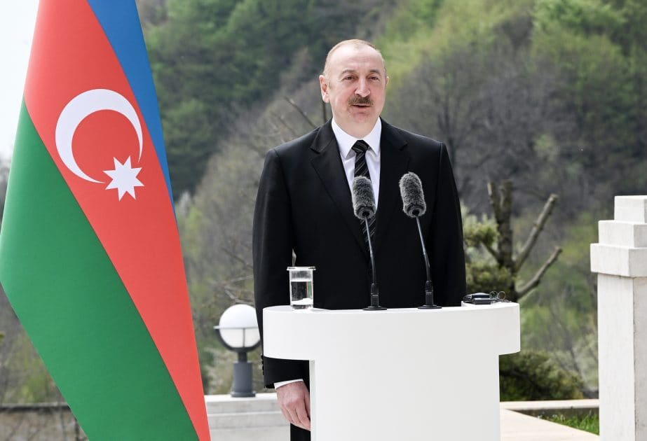 Prezident: Hərbi təyinatlı məhsulların birgə istehsalı ilə bağlı konkret layihələr üzərində danışıqlar gedir