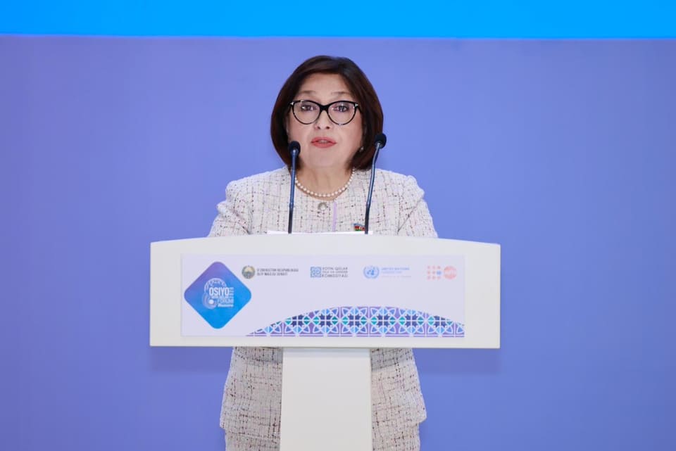 Sahibə Qafarova İkinci Asiya Qadınlar Forumunda çıxış edib