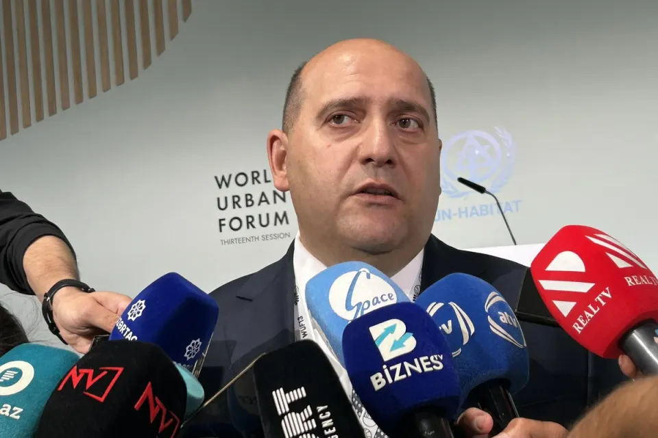 Emin Hüseynov: “Bu il daha 30 min nəfərin doğma yurdlarına qayıdışı təmin olunacaq”