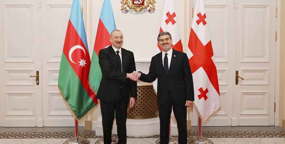 Gürcüstan Prezidenti İlham Əliyevi Müstəqillik Günü münasibətilə təbrik edib