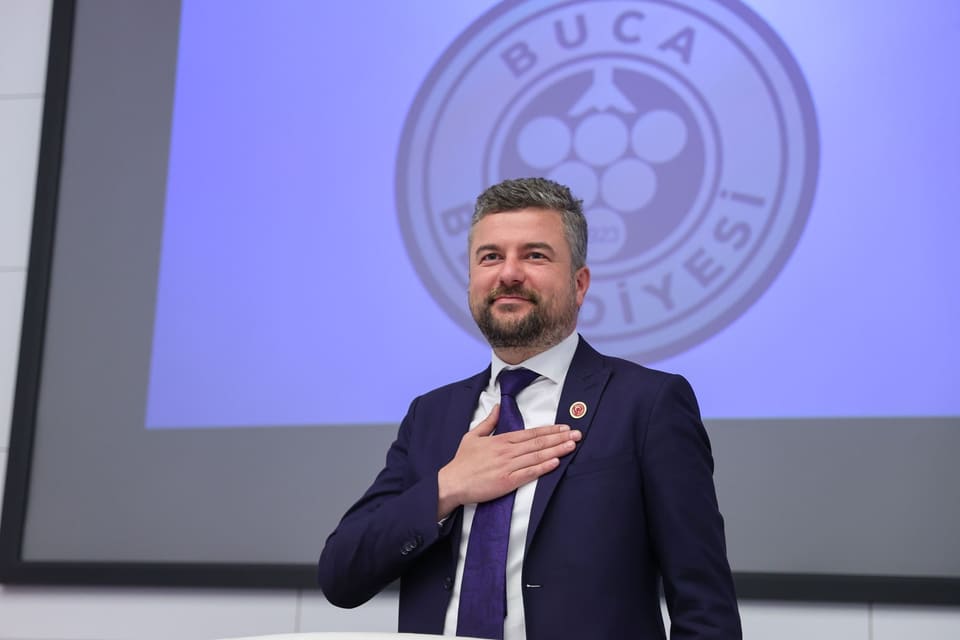 Türkiyədə bələdiyyə sədri saxlanılıb