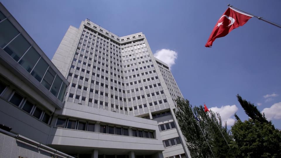 Türkiyə Bakı və İrəvan arasında sülh müqaviləsinin imzalanacağına ümid edir