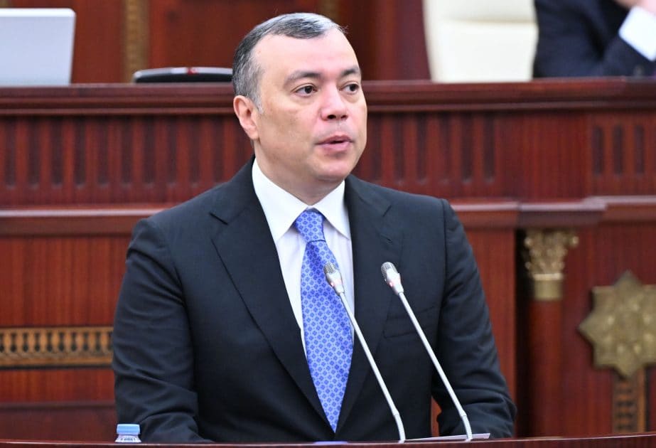 Sahil Babayev: Sosialyönlü xərclərə 15,3 milyard manat yönəldilib