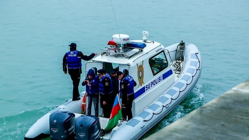 Su polisi Hövsanda qanunsuz balıq ovu ilə məşğul olan şəxsi saxlayıb