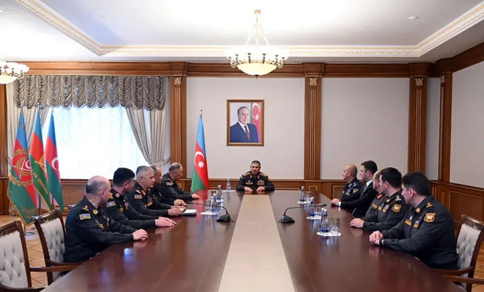 Müdafiə Nazirliyinin hərbi qulluqçularına ali hərbi rütbələr təqdim edilib