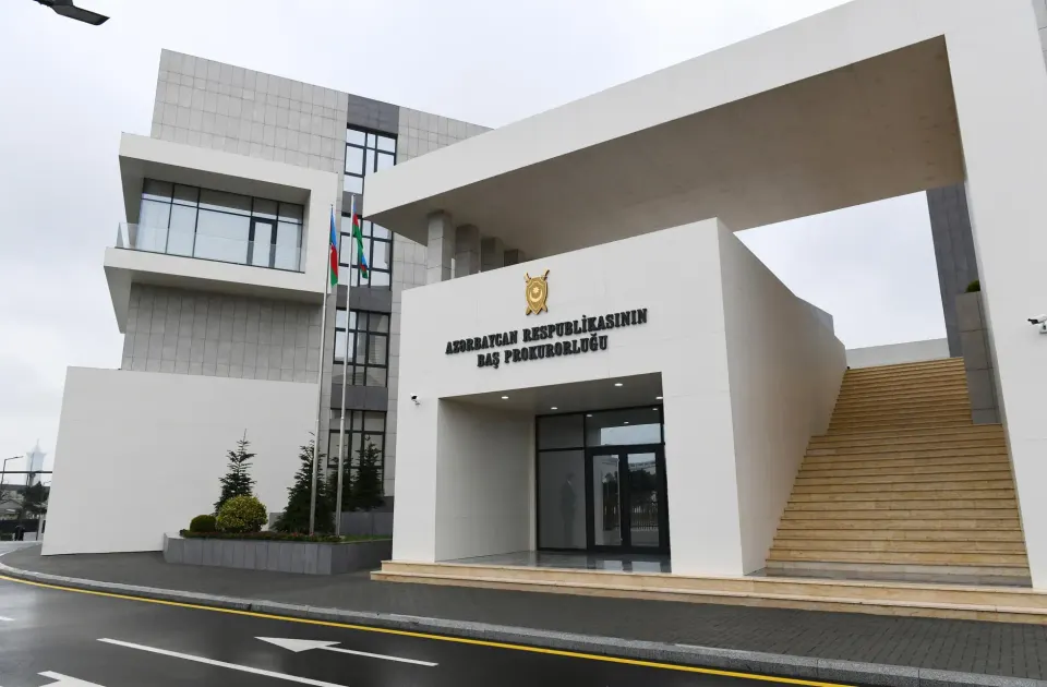 Azərbaycan beynəlxalq axtarışda olan iki nəfəri Özbəkistana ekstradisiya edib