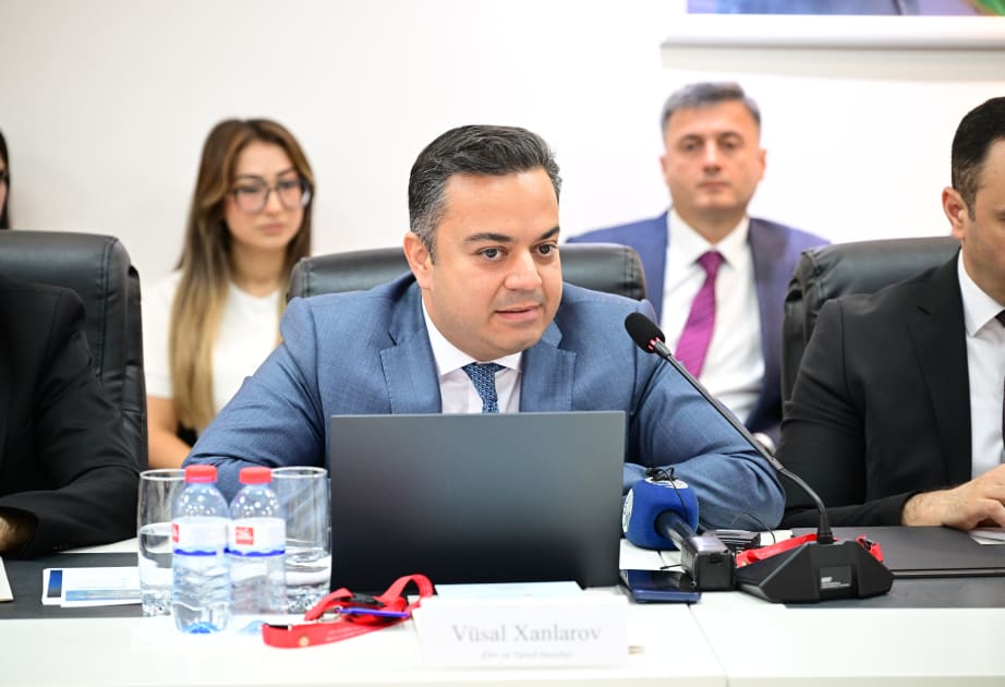 İdarə rəisi: Azərbaycanda məktəblərin 63 faizi yüksəksürətli internetlə təmin olunub