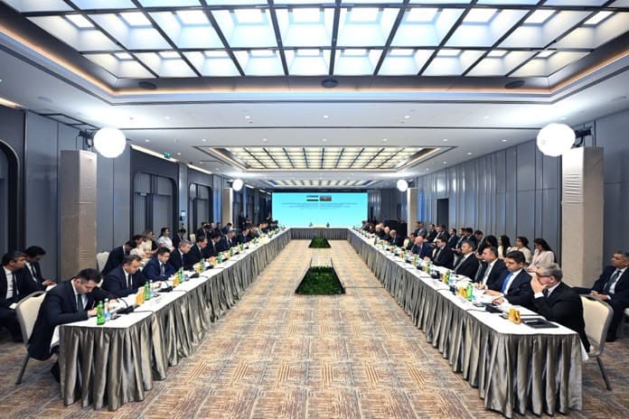 Azərbaycan və Özbəkistan arasında  investisiya əməkdaşlığı müzakirə edilib