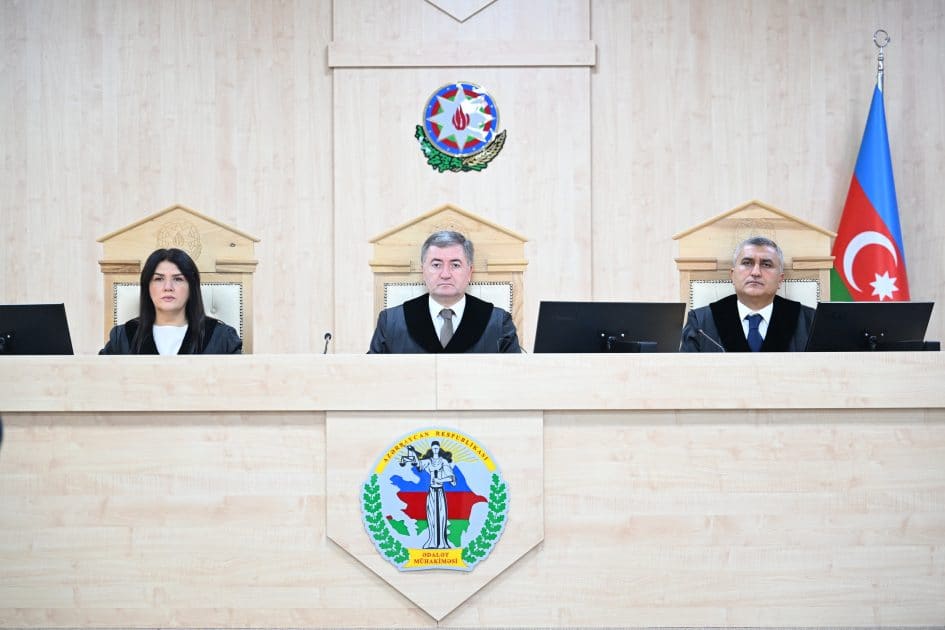 Ermənistan vətəndaşlarının şikayətləri üzrə apellyasiya məhkəməsində təqsirləndirilən şəxslərin çıxışları başa çatıb