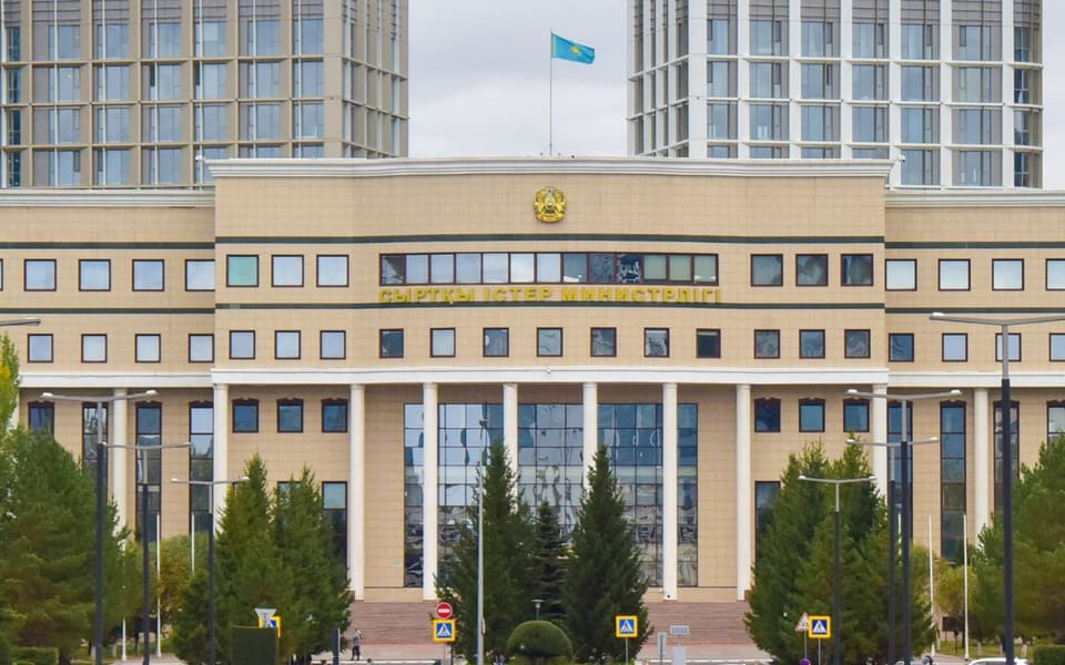 Qazaxıstan "Kurultay" seçkilərini işıqlandırmaq üçün xarici media nümayəndələrinin akkreditasiyasına başlayıb