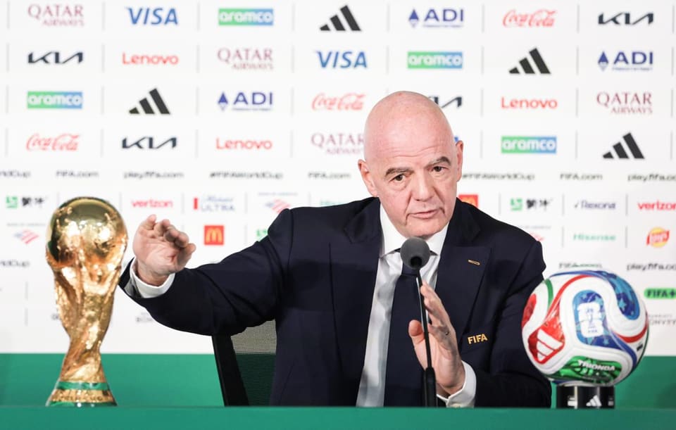 CONCACAF İnfantinonun FİFA prezidenti postunda qalmasının nəzərdən keçirilməsinə çağırıb