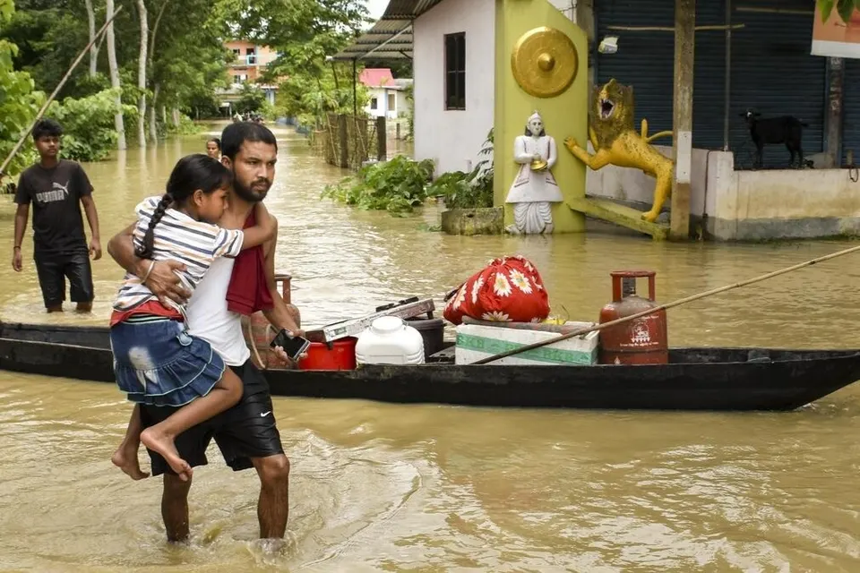 Hindistanda daşqınlar 85 nəfərin həyatına son qoyub