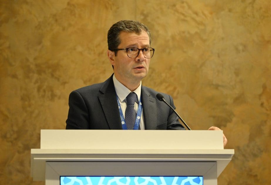 Elman Abdullayev UNESCO-dan geri çağırılıb