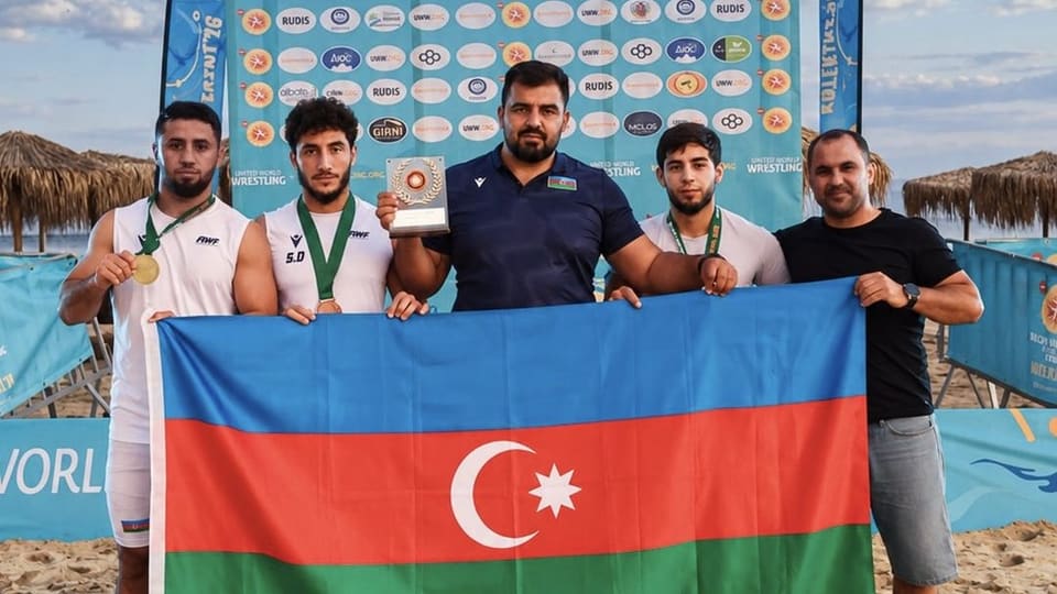 Azərbaycan milli komandası ilk dəfə çimərlik güləşində dünya çempionu olub