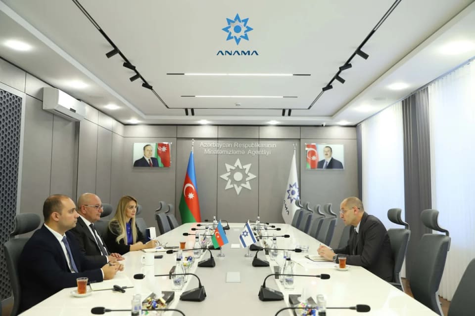 Azərbaycan və İsrail mina təhlükəsinə qarşı mübarizədə əməkdaşlıq imkanlarını nəzərdən keçirib 