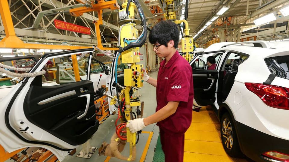Çin avtomobil ixracını 51,9% artırıb