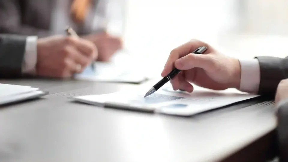 Dövlət qulluqçularının elmi və pedaqoji fəaliyyətinə dair tələblərin yumşaldılması təklif olunub