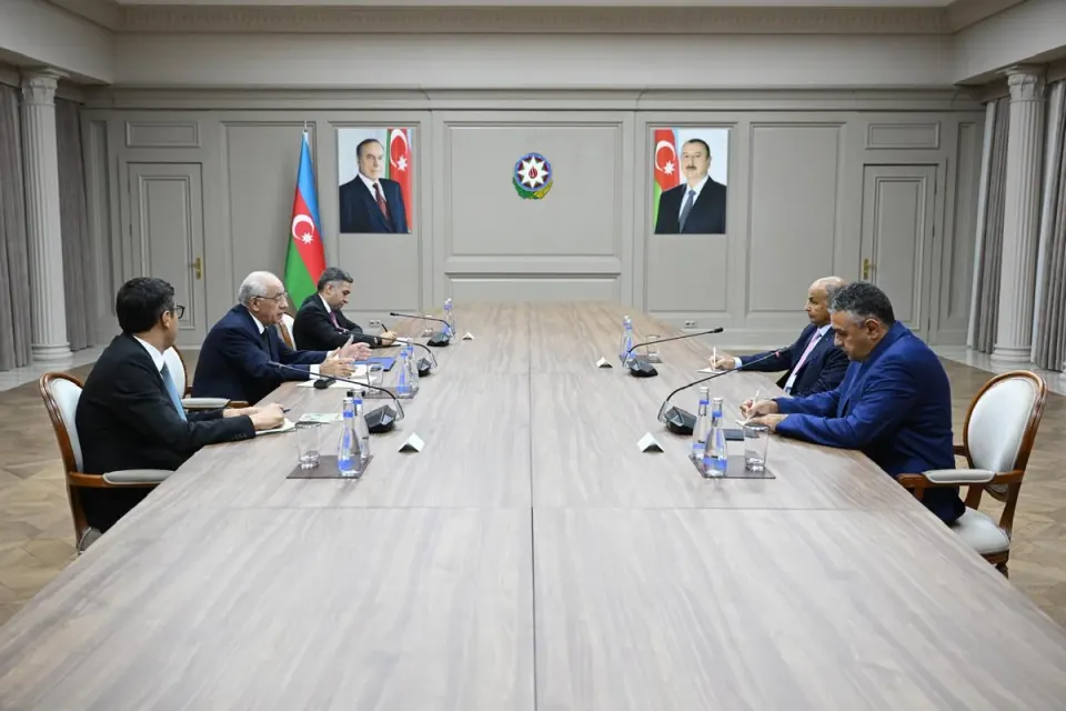 Əli Əsədov Beynəlxalq Üzgüçülük Federasiyasının prezidenti ilə görüşüb