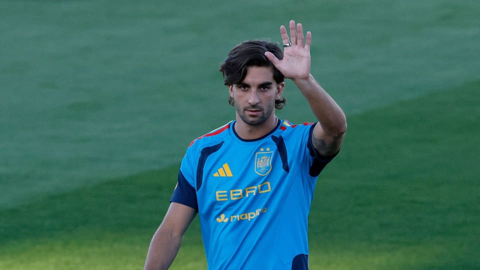 Ferran Torres zədə səbəbindən İspaniya millisinin düşərgəsini tərk edib