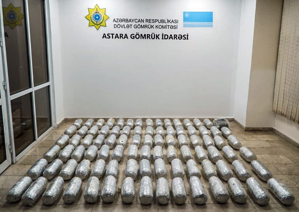İrandan Rusiyaya "təzə kahı" yükü aparan nəqliyyat vasitəsində marixuana aşkarlanıb
