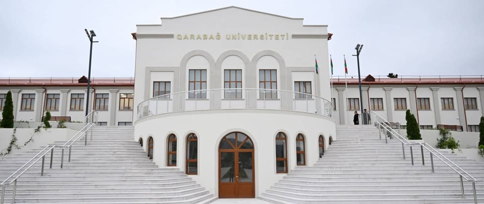 Hikmət Hacıyev: "Adam yenidən Qarabağ Universitetində oxumaq istəyir"