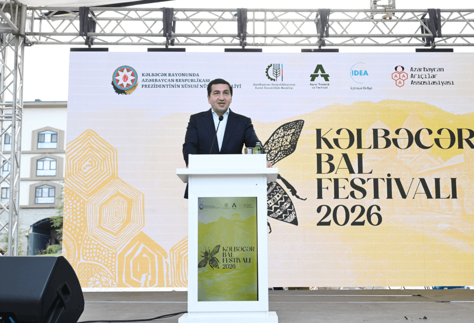Hikmət Hacıyev: Prezident İlham Əliyevin siyasəti nəticəsində Kəlbəcər yenidən qurulur