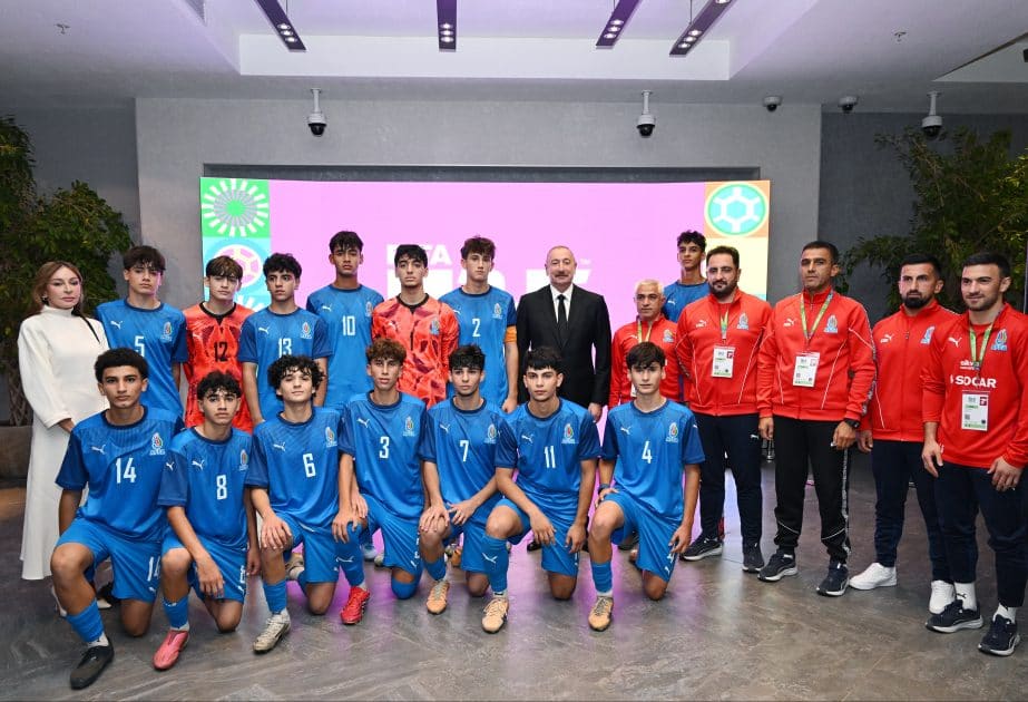  İlham Əliyev FIFA U-15 dünya çempionatının və festivalının açılış mərasimini izləyib - YENİLƏNİB 2