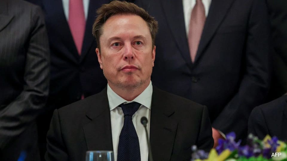 Mask: Ukraynaya yeni lider tapmağın vaxtı çatıb