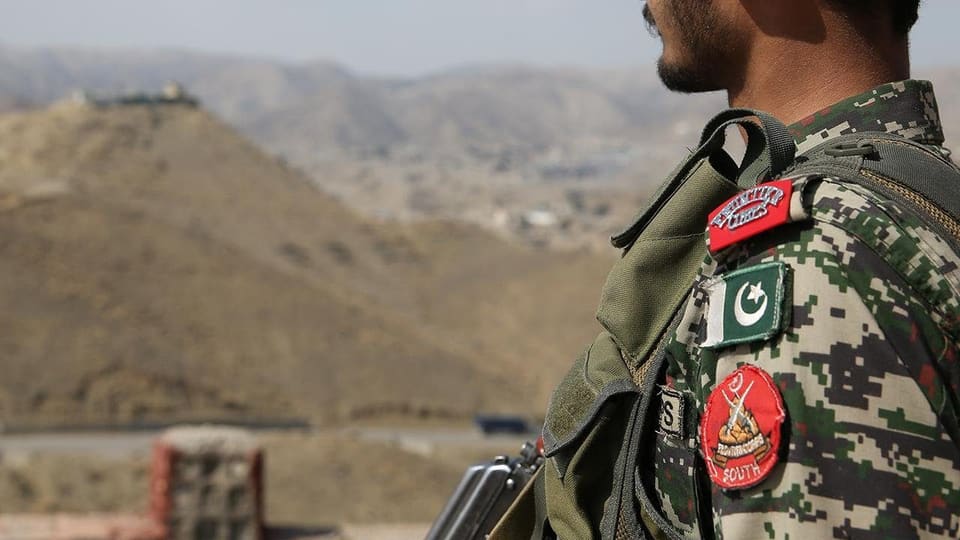 Pakistan Səudiyyə Ərəbistanına 40 minə yaxın hərbçi göndərib