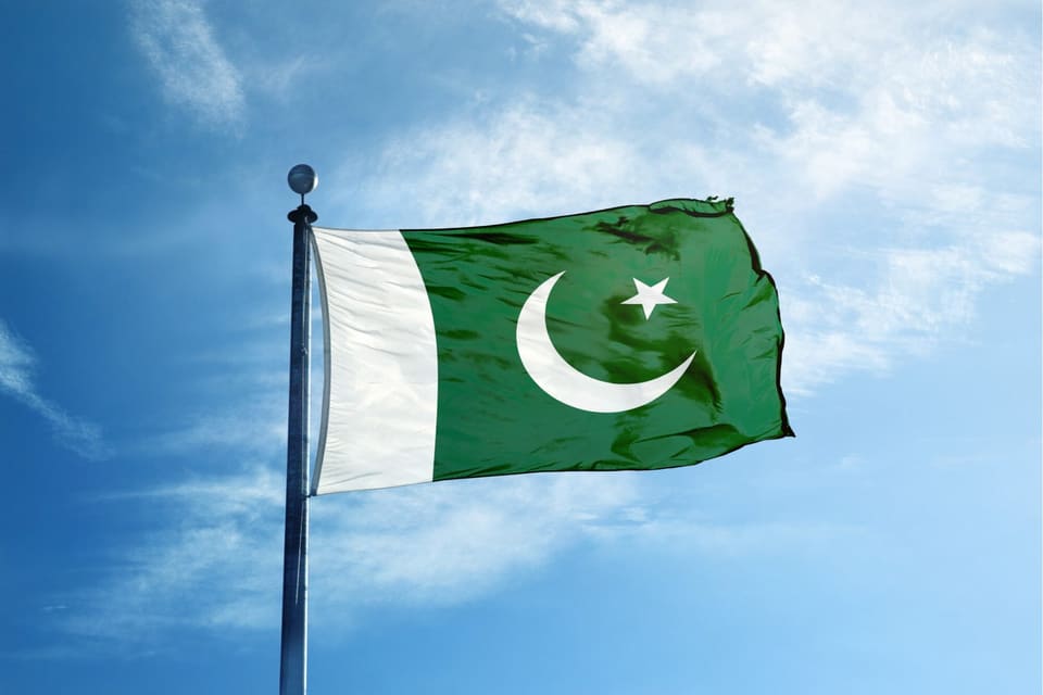 Pakistanın ordu komandanı Tehrana səfər edib