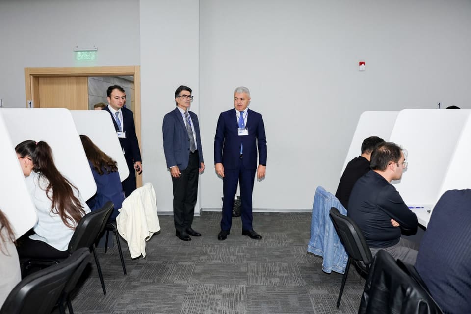 Prokurorluğa işə qəbul üzrə test imtahanı keçirilib