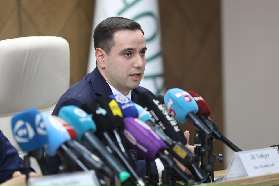 Sədr müavini: Zərərli orqanizmlərə qarşı mübarizə tədbirləri aqrar xidmətlərə daxil edilməlidir