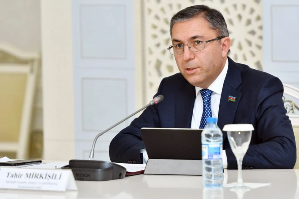Tahir Mirkişili: Fermerə subsidiyalar innovasiya və süni intellektdən istifadəyə görə verilməlidir