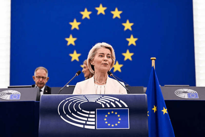 Ursula von der Leyen: EU to restrict social media access for children under 15
