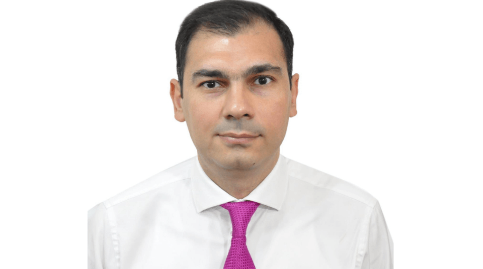 Vəkil Altay Mustafayev ABŞ-də hüquq doktoru almış ilk azərbaycanlı olub