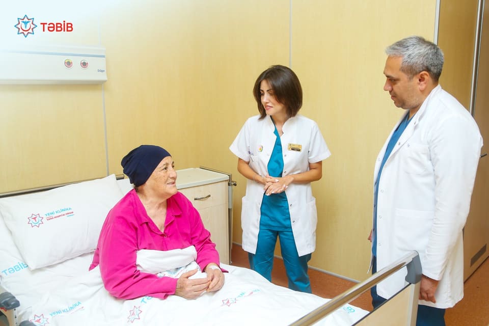 Yeni Klinikada ilk dəfə mexaniki trombektomiya icra edilib