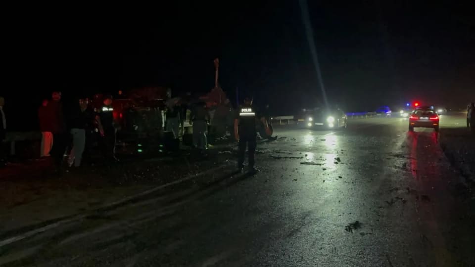 Zərdabda yol-nəqliyyat hadisəsi nəticəsində 5 nəfər ölüb