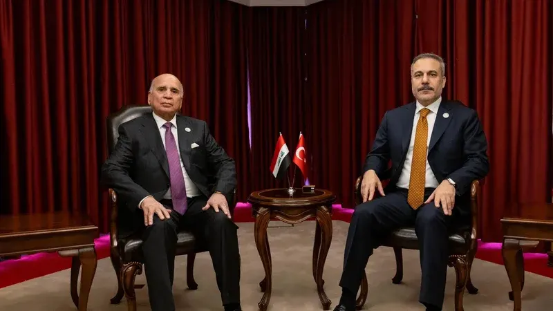Hakan Fidan suriyalı həmkarı ilə görüşüb