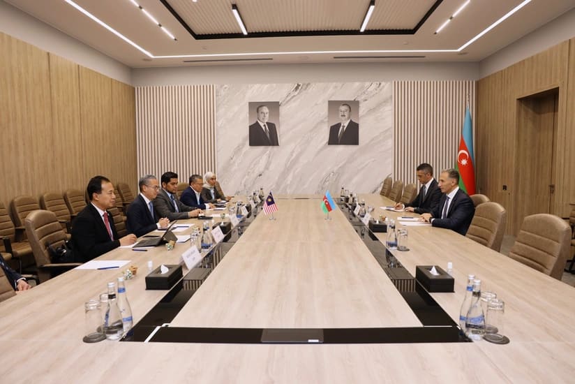 Azərbaycan və Malayziya İKT sahəsində əməkdaşlıq məsələlərini müzakirə edib